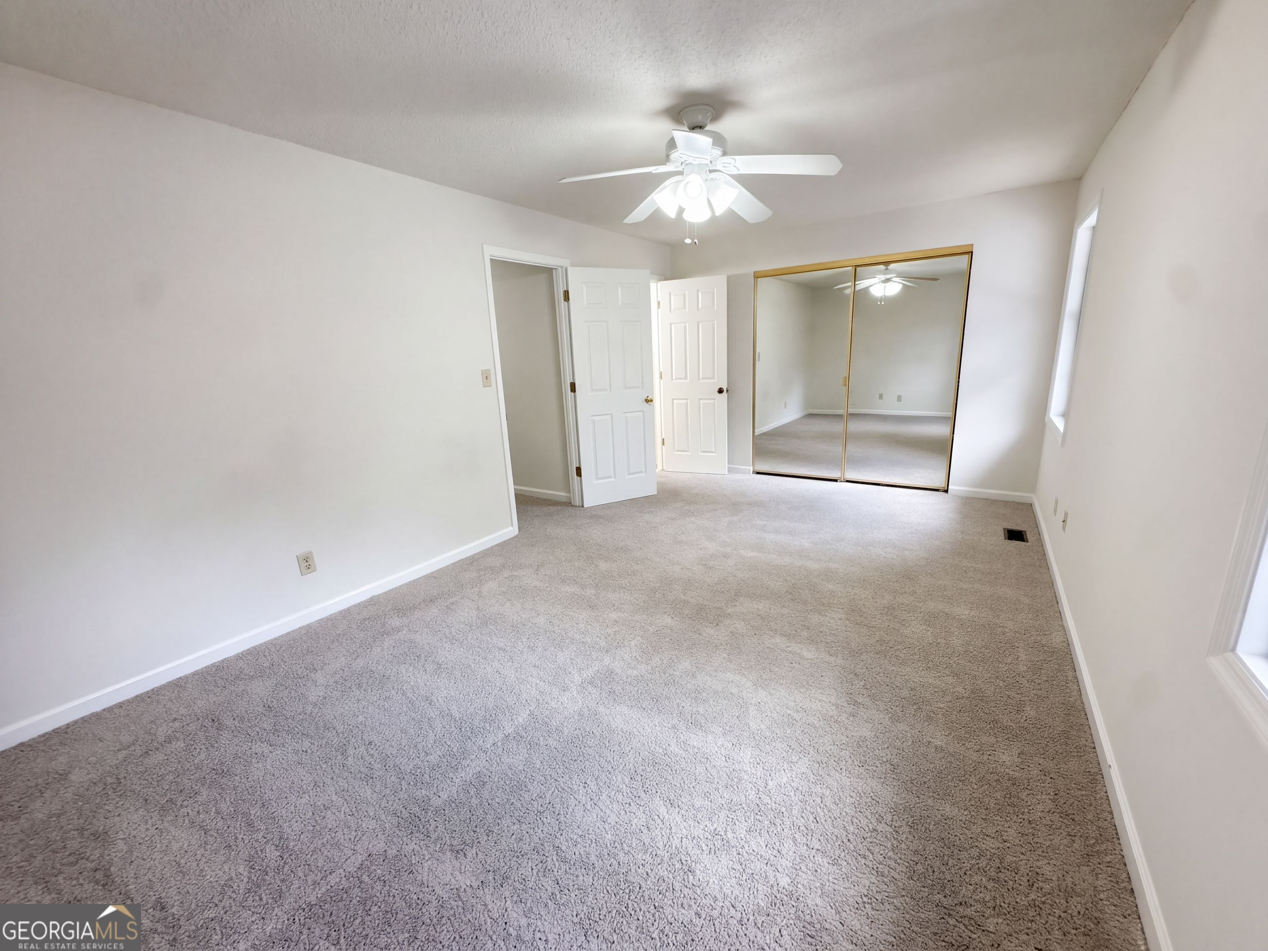 5997 Wintergreen Road Property Photo 4