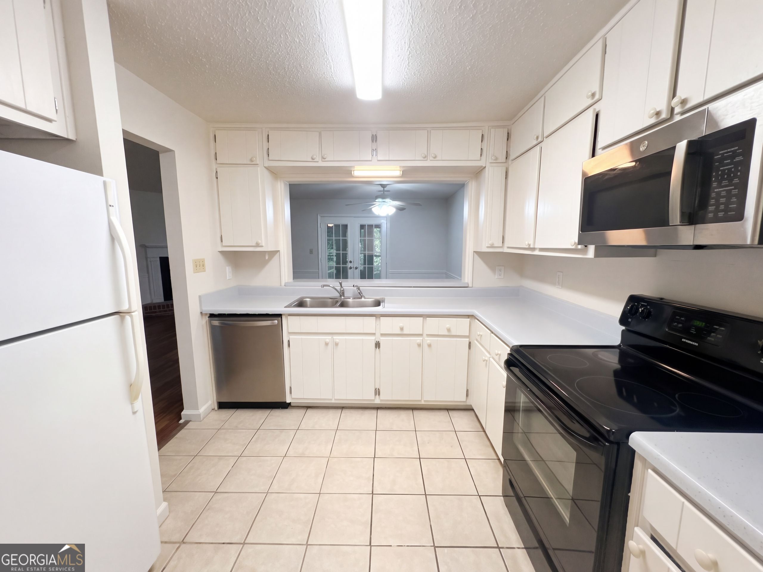5997 Wintergreen Road Property Photo 6