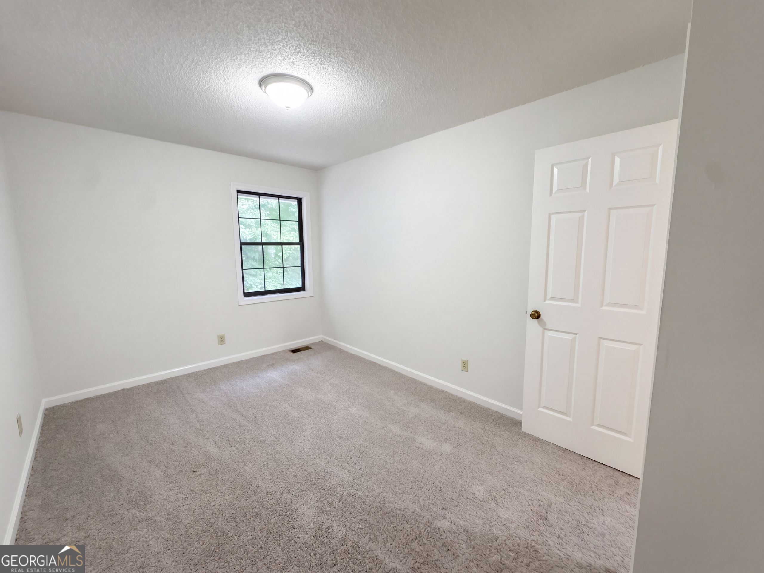 5997 Wintergreen Road Property Photo 11