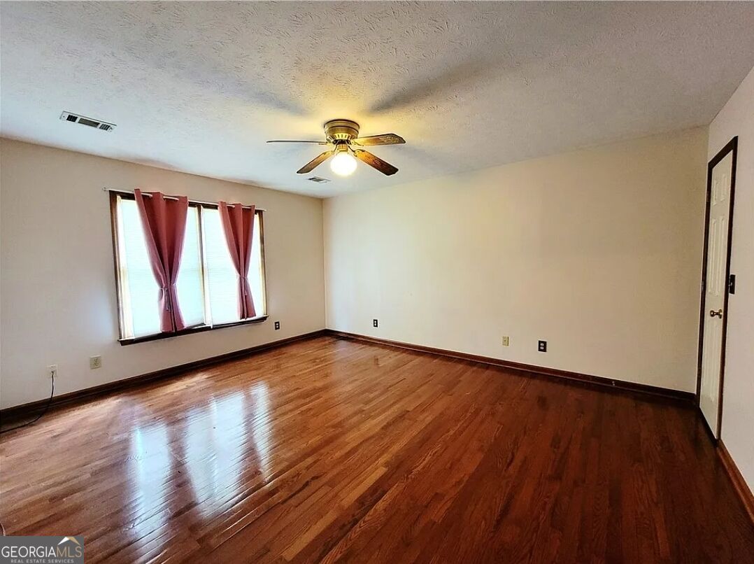 1804 1st Street Property Photo 12