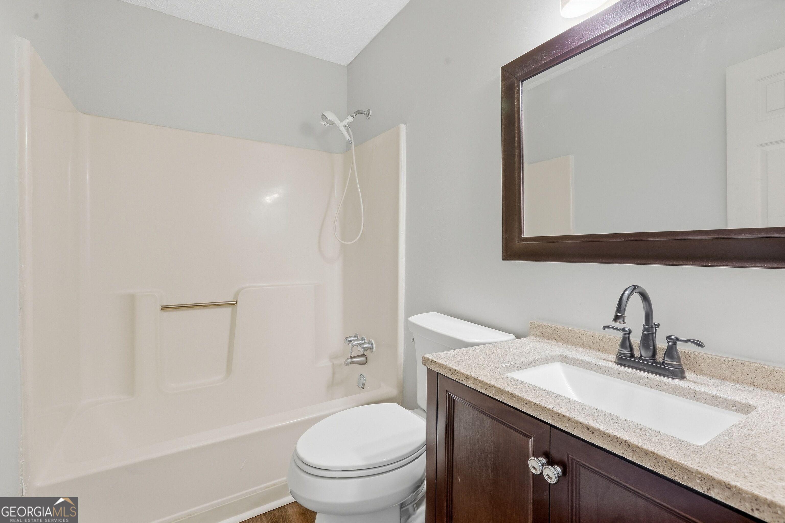 6977 Flagstone Drive Property Photo 17