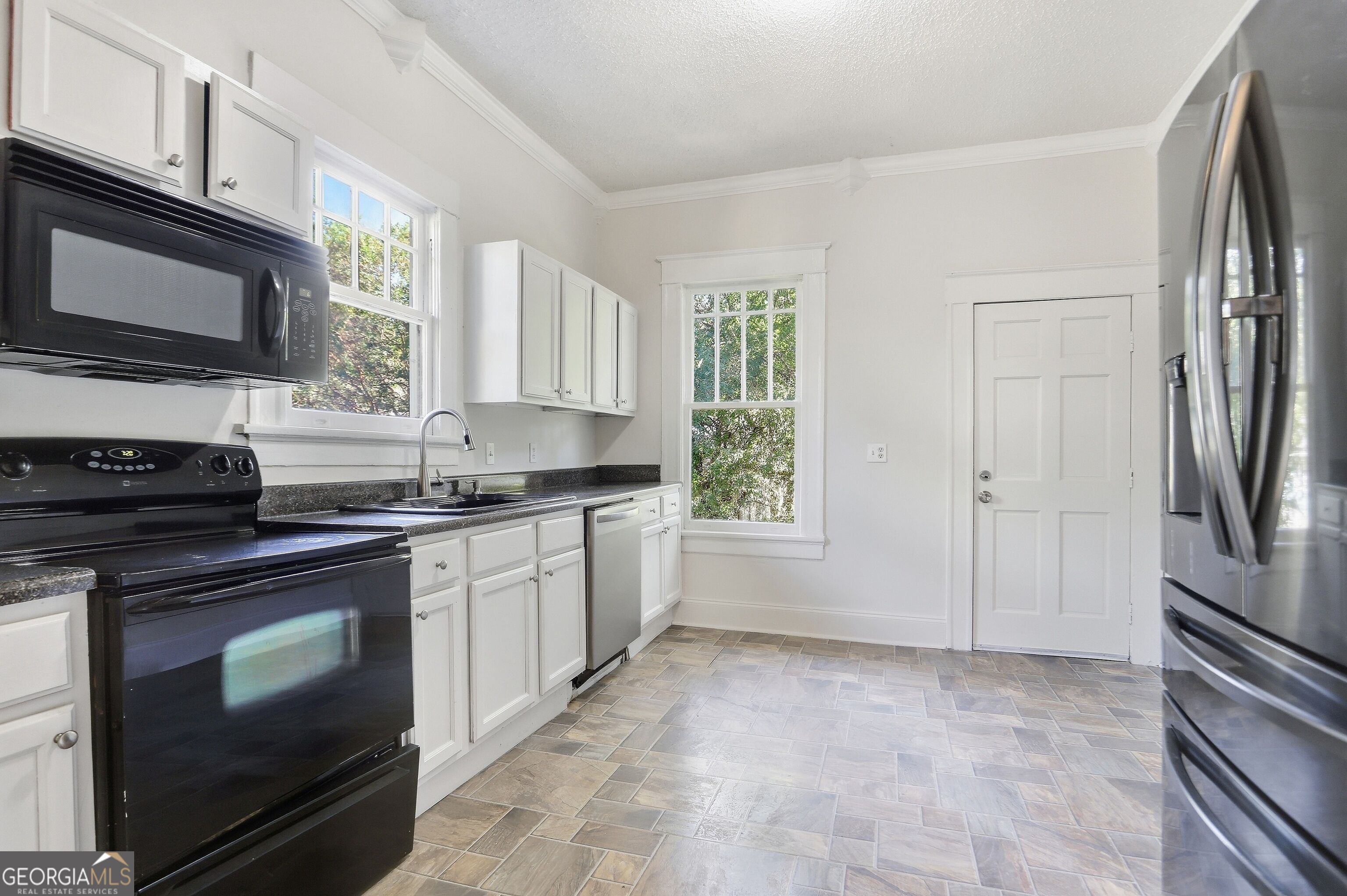 1470 Graham Street Sw Property Photo 2