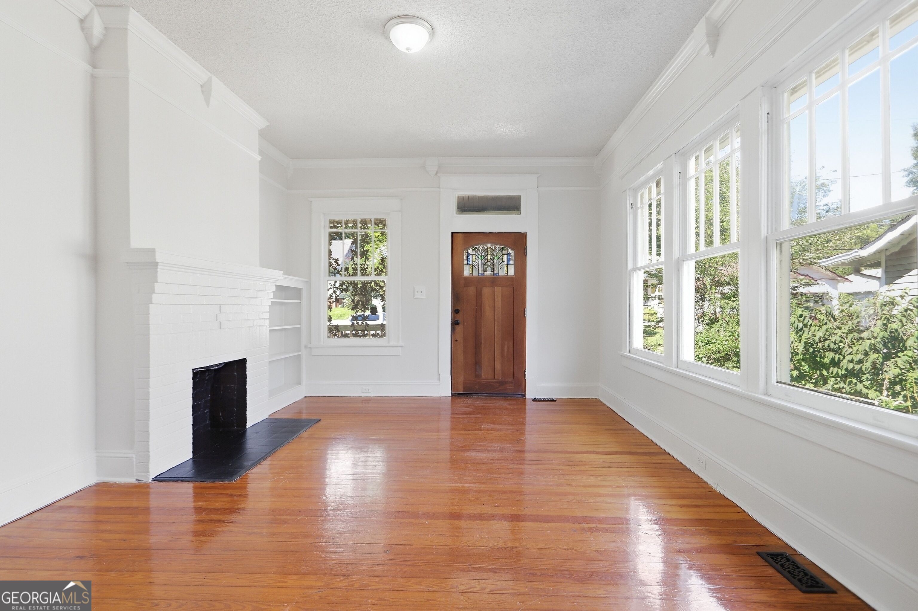 1470 Graham Street Sw Property Photo 3