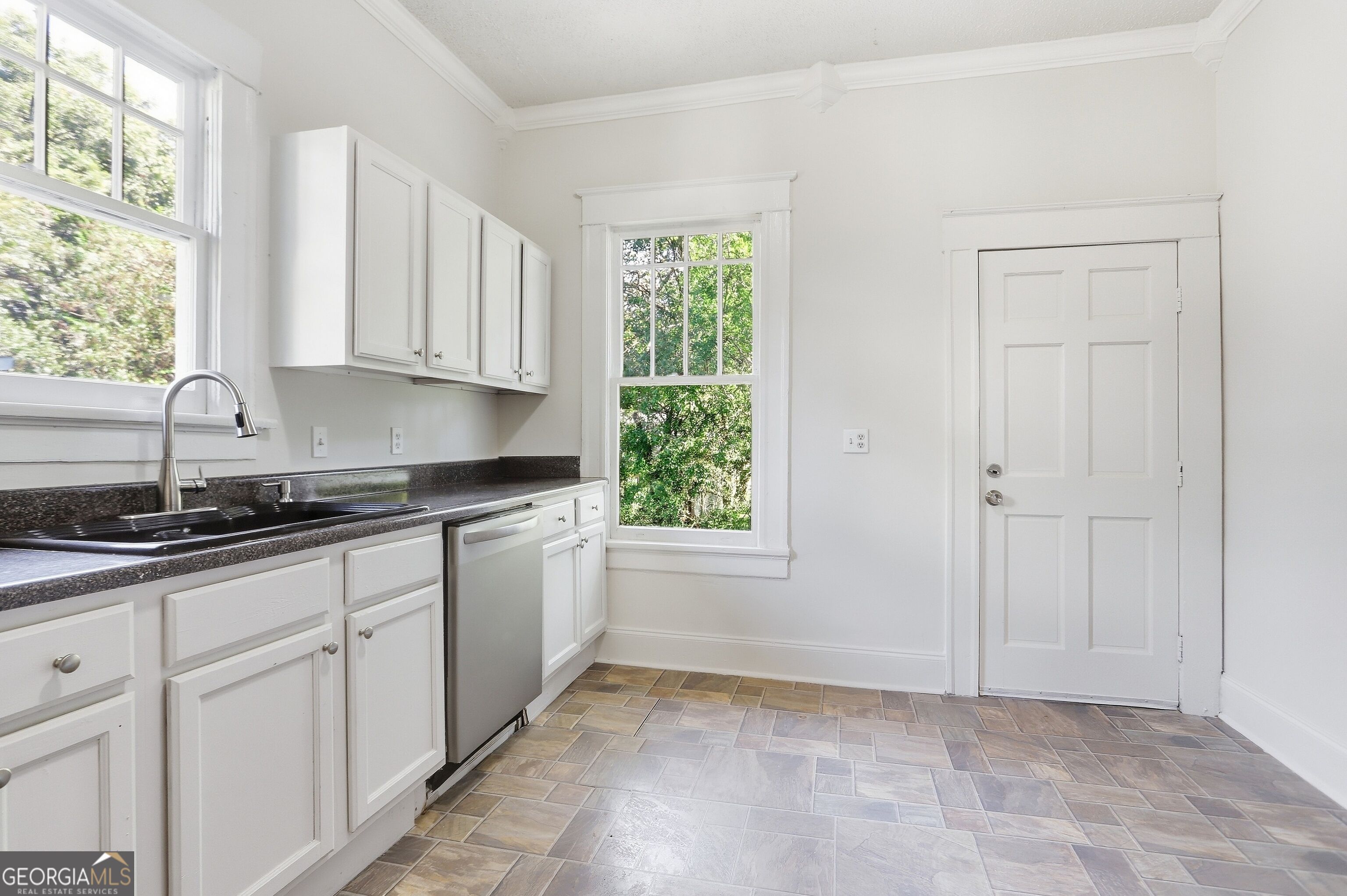 1470 Graham Street Sw Property Photo 10