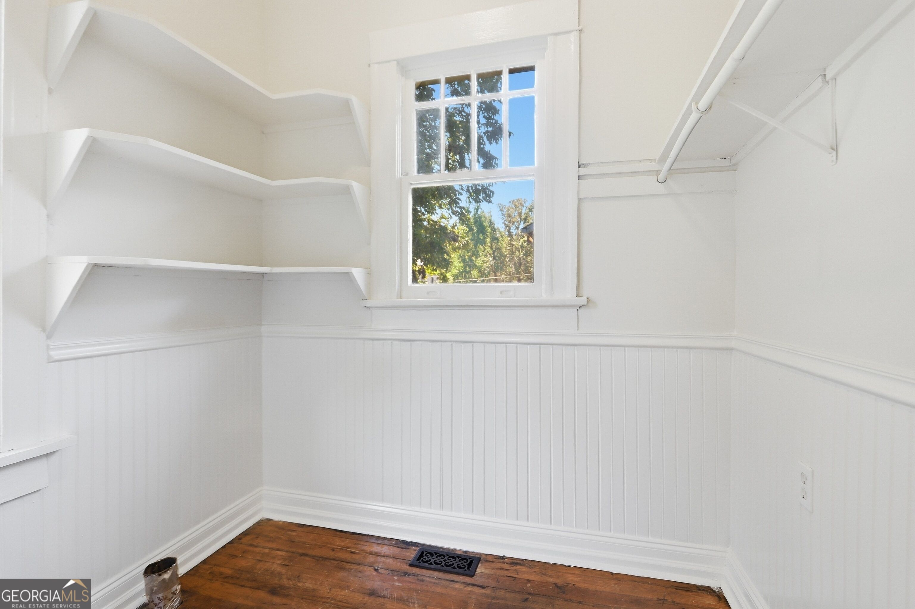 1470 Graham Street Sw Property Photo 15