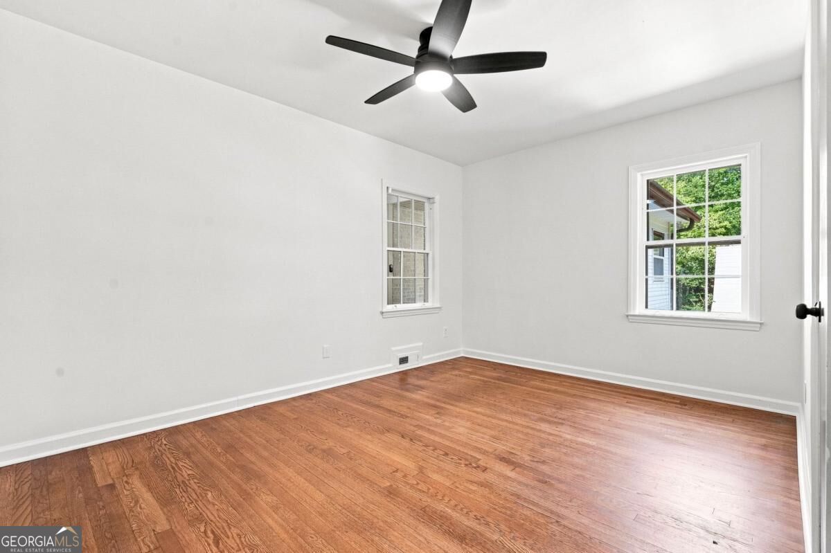 1368 Scott Boulevard Property Photo 8