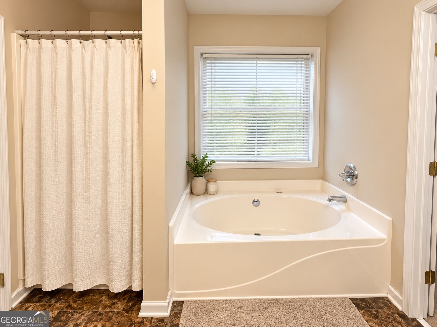 255 Morgan Road # D1 Property Photo 14