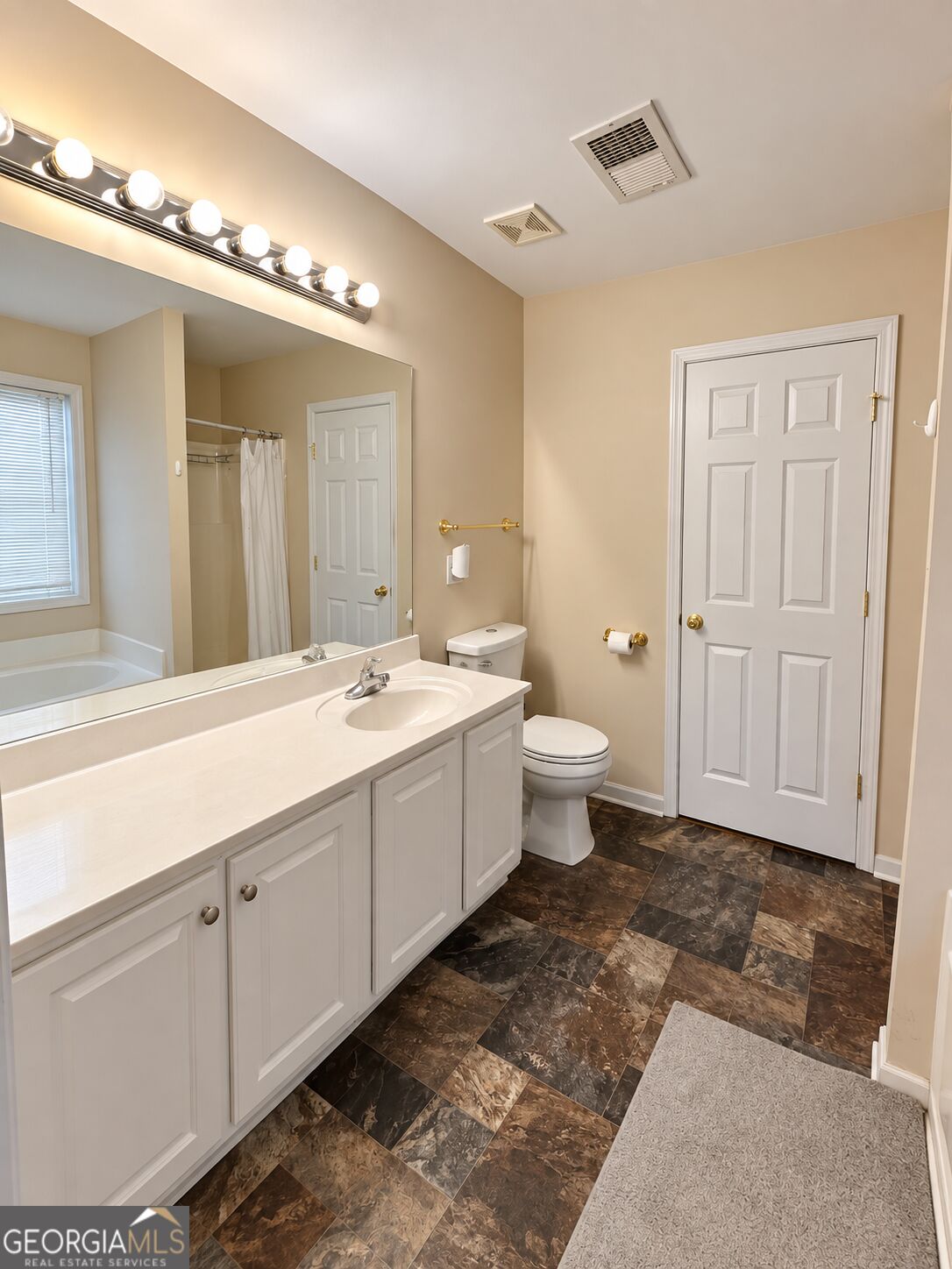 255 Morgan Road # D1 Property Photo 15