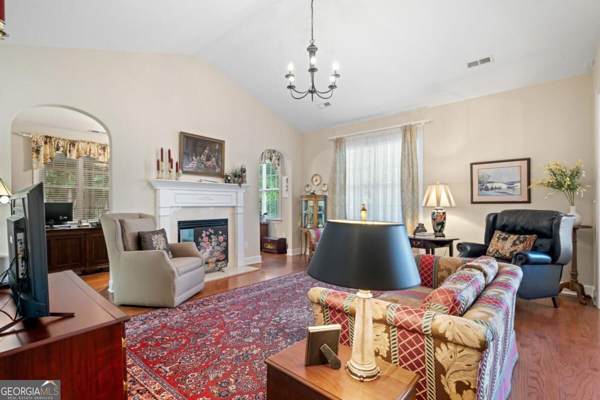 5623 Lancashire Lane Property Photo 19