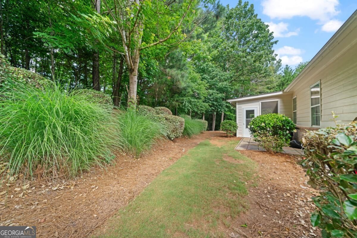 5623 Lancashire Lane Property Photo 37