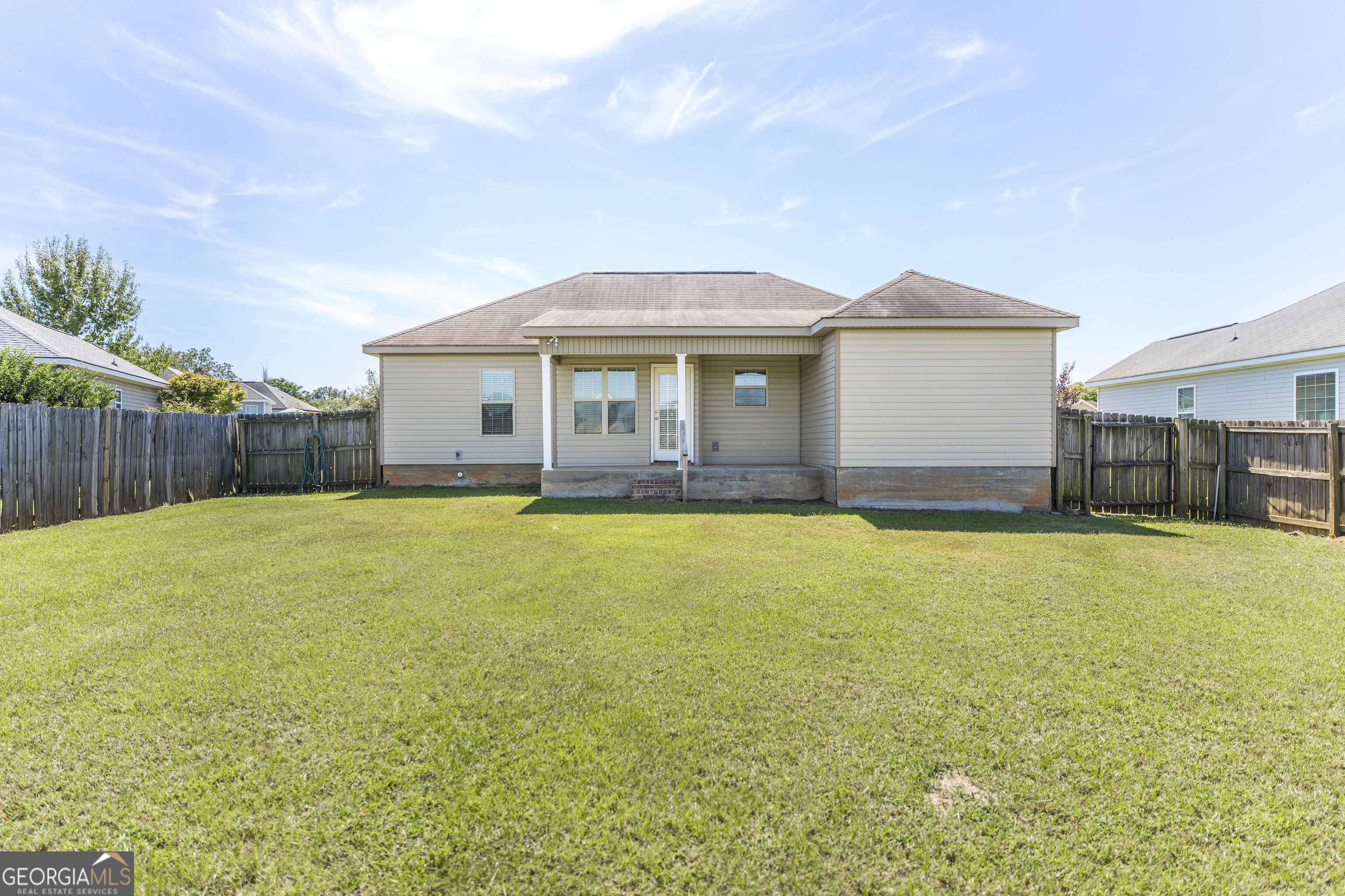 402 Tug Court Property Photo 20