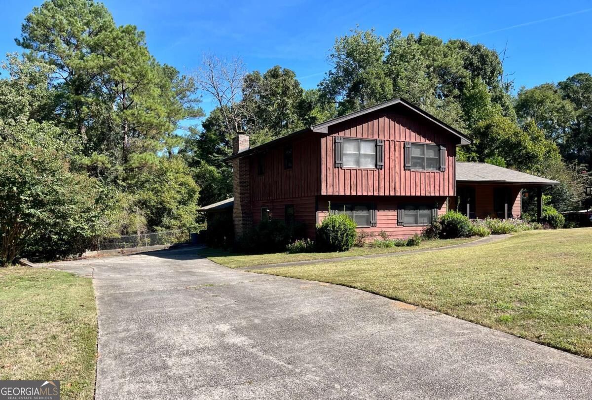 3950 Thornridge Way Property Photo 1