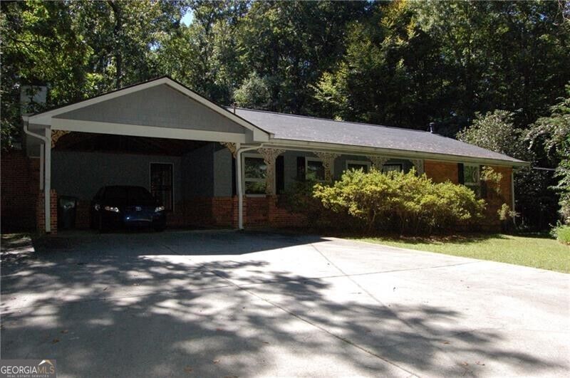 1054 Swathmore Drive Nw Property Photo 1
