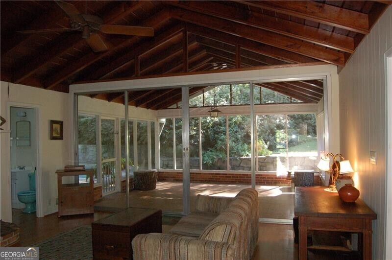1054 Swathmore Drive Nw Property Photo 20