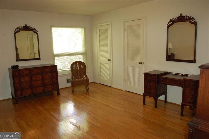 1054 Swathmore Drive Nw Property Photo 25