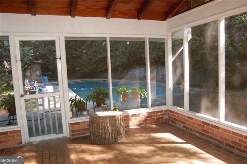 1054 Swathmore Drive Nw Property Photo 32