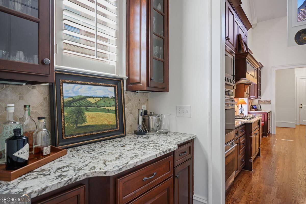 4238 Westriver Park Property Photo 8