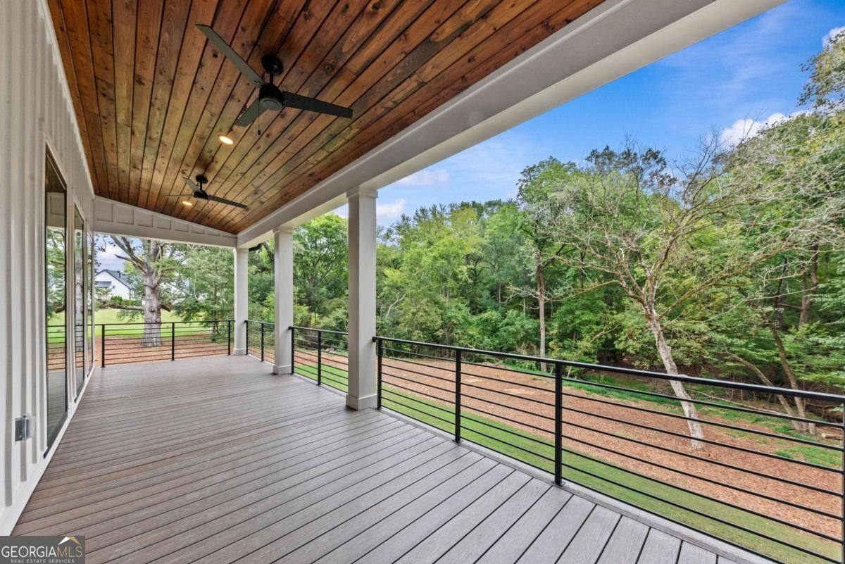 1110 Sunset Bluff Property Photo 14