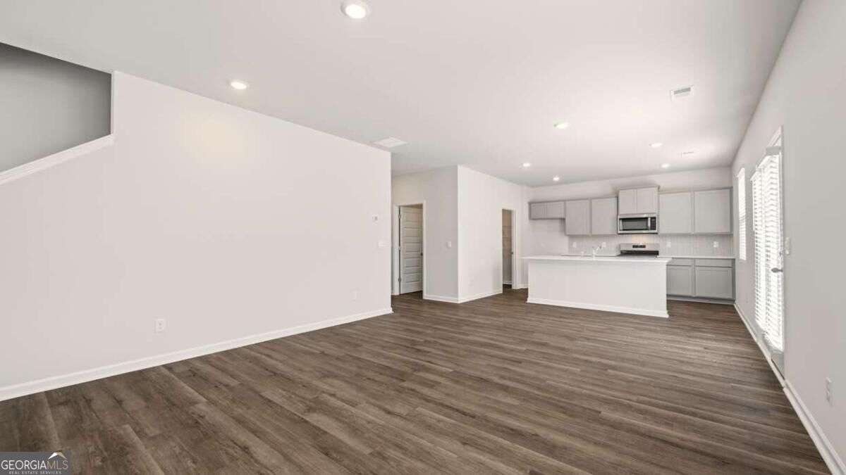 8578 Seabiscuit Road Property Photo 14