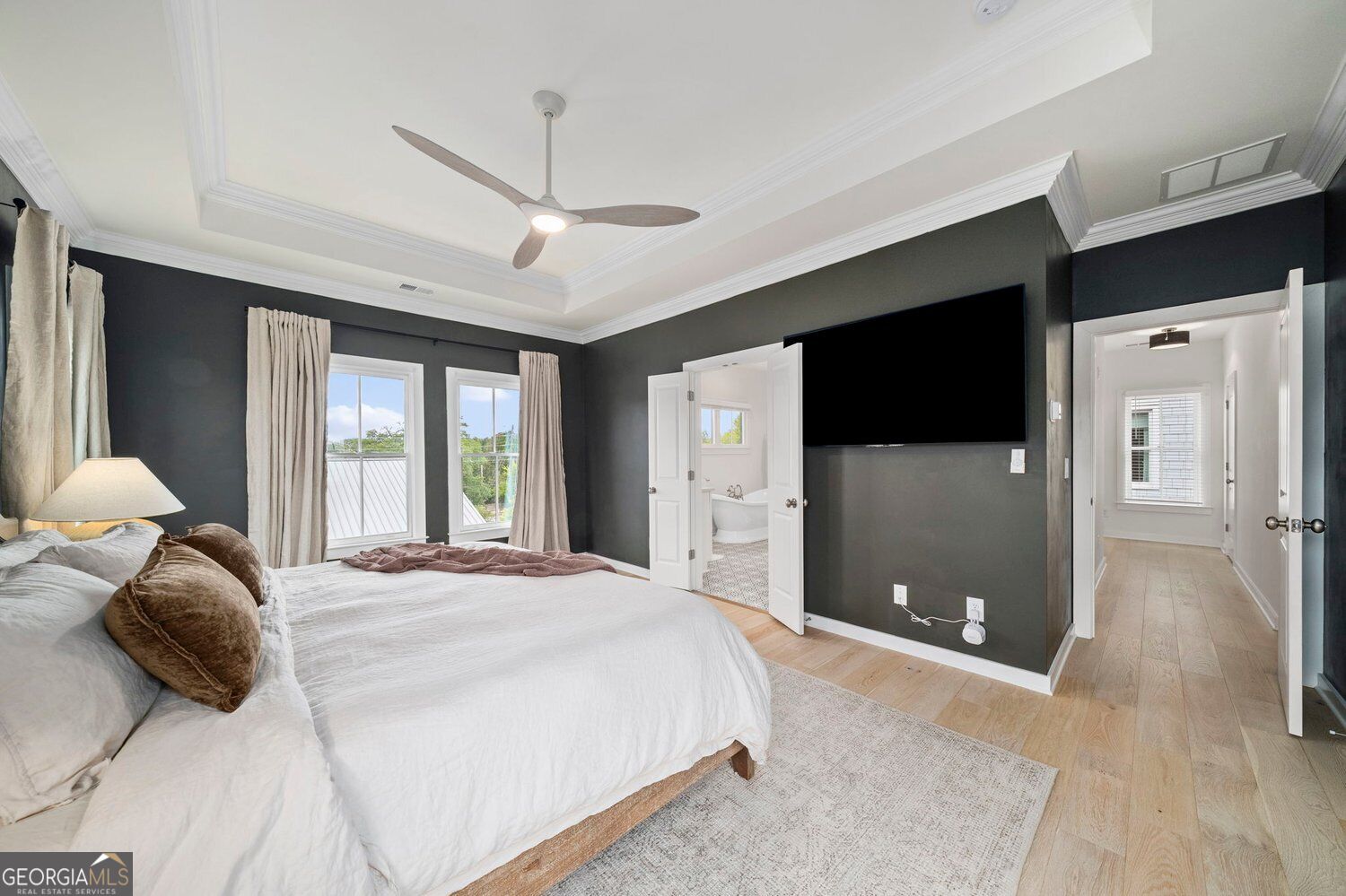 2022 Village Walk Property Photo 25