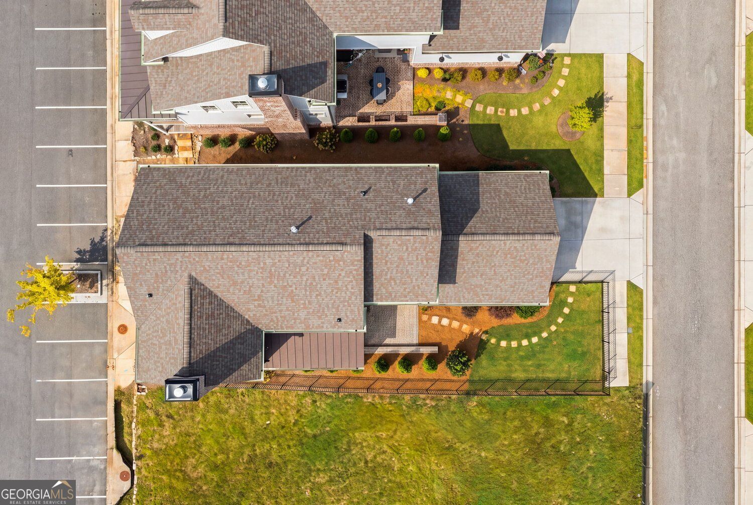 2022 Village Walk Property Photo 41