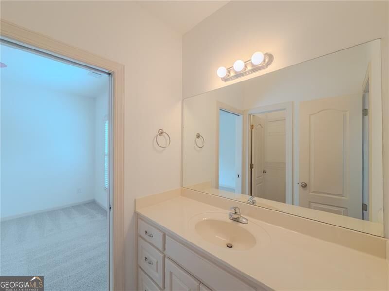 517 Richmond Place Property Photo 28