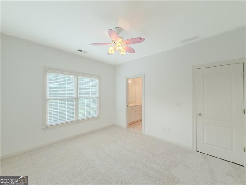 517 Richmond Place Property Photo 30