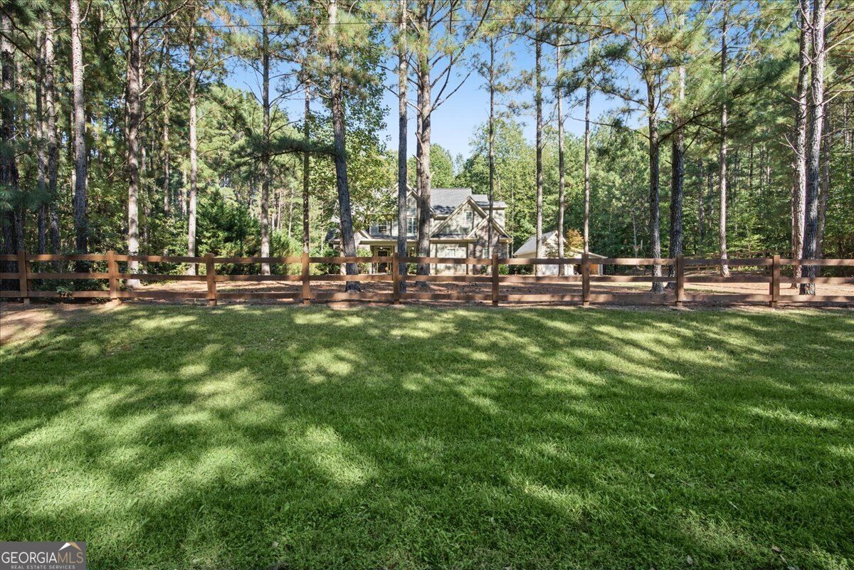 1527 Tibbitts Road Property Photo 5