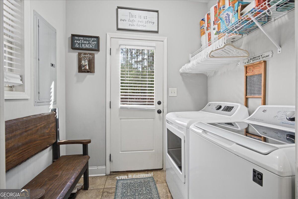1527 Tibbitts Road Property Photo 33