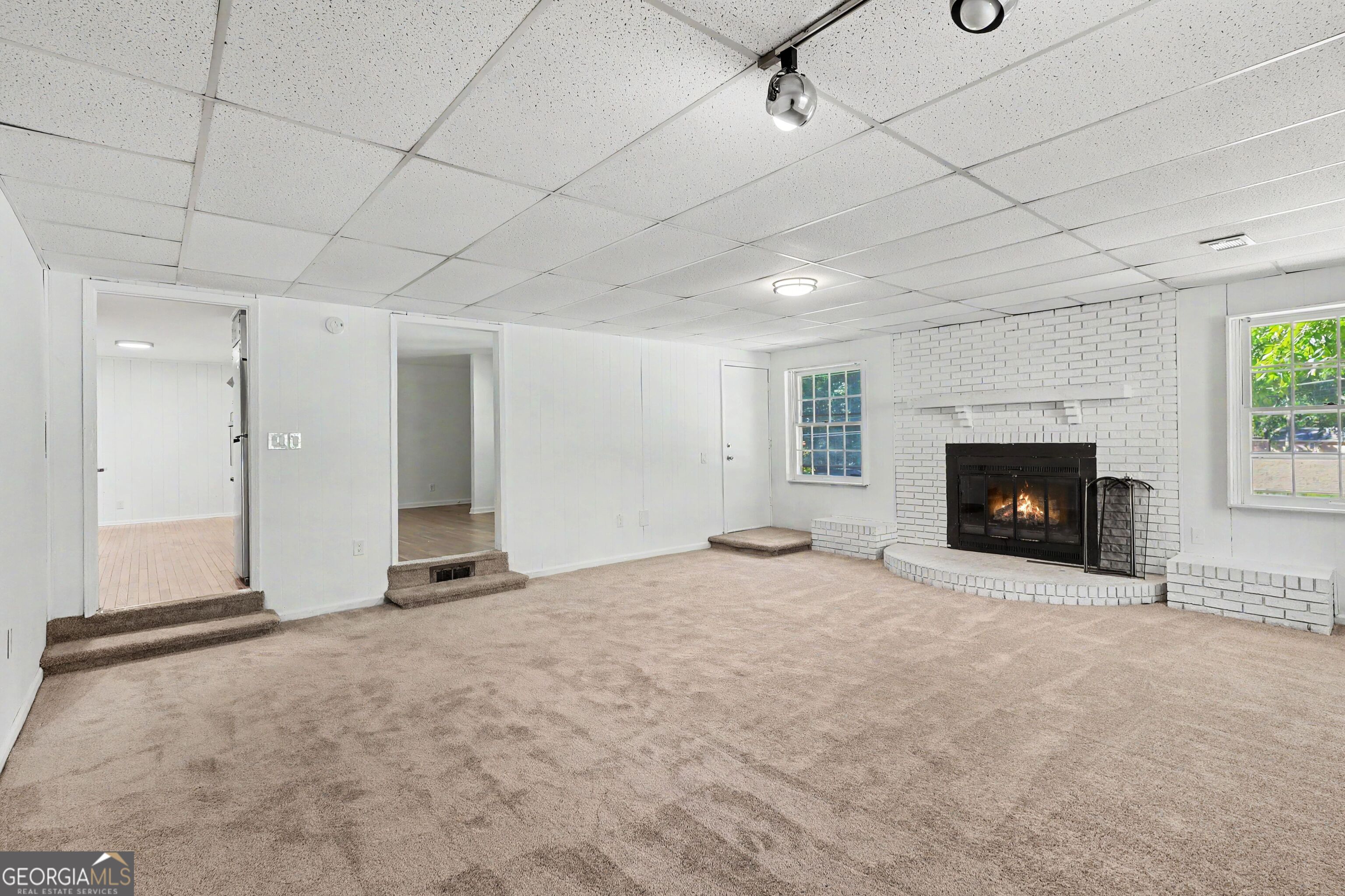 6663 Peacock Boulevard Property Photo 3