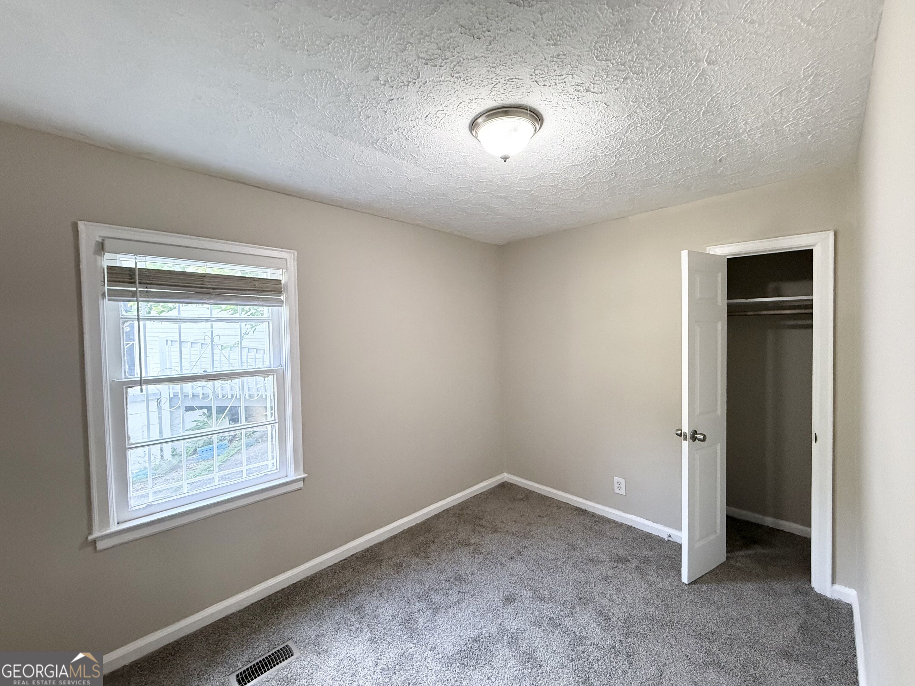 2932 Sw Diana Drive Property Photo 4