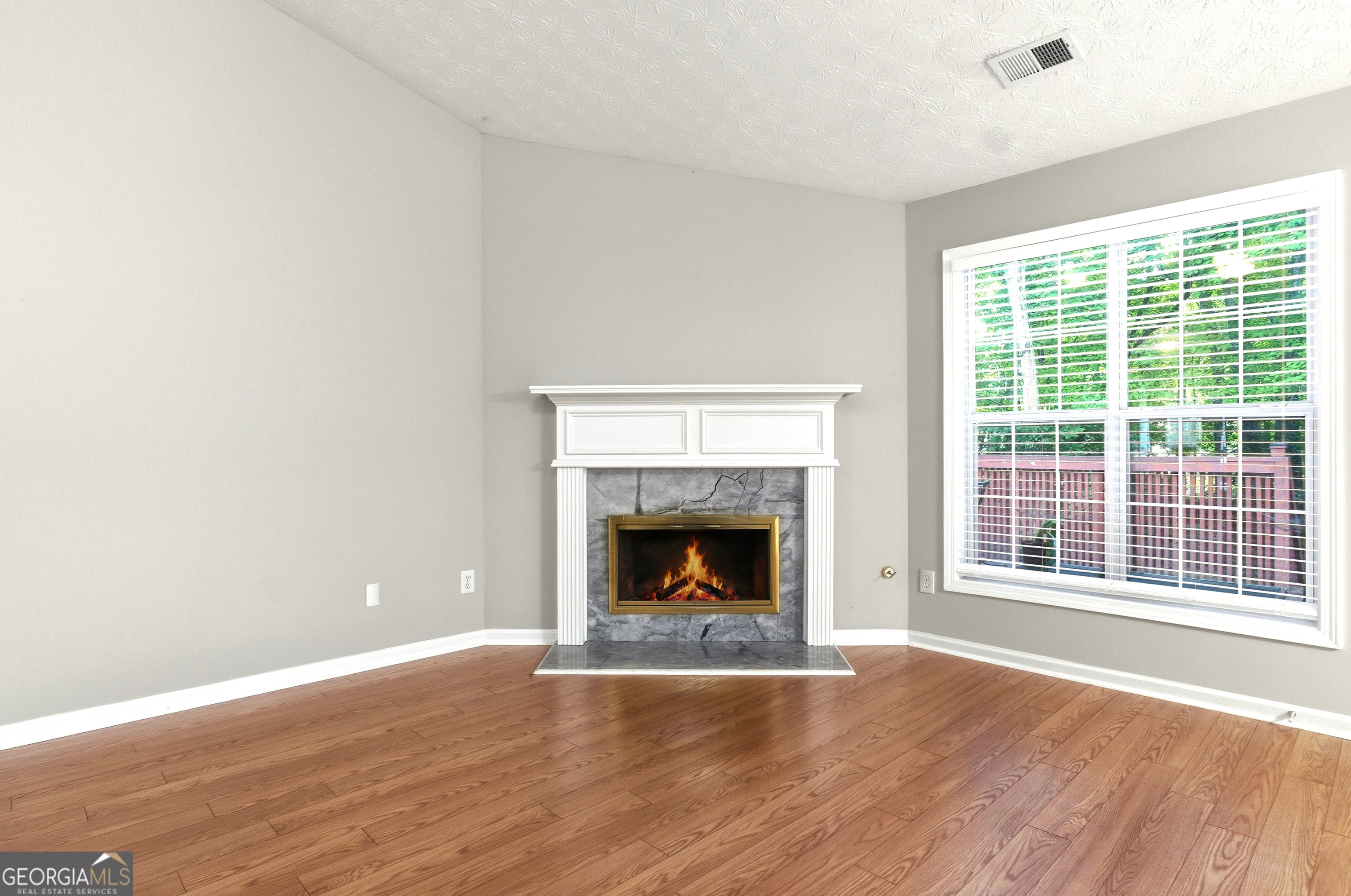 3314 Freedom Landing Nw Property Photo 5