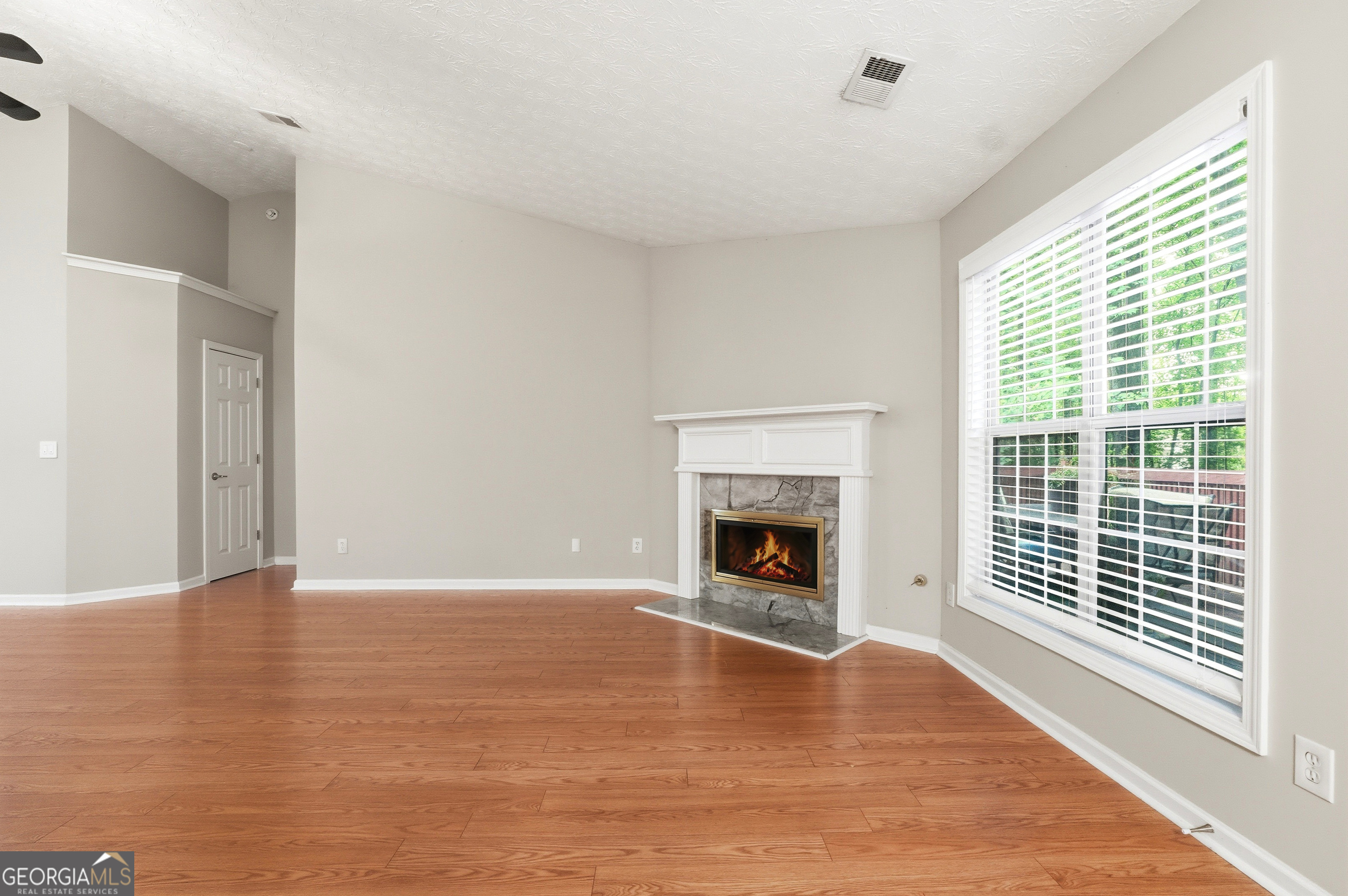 3314 Freedom Landing Nw Property Photo 6