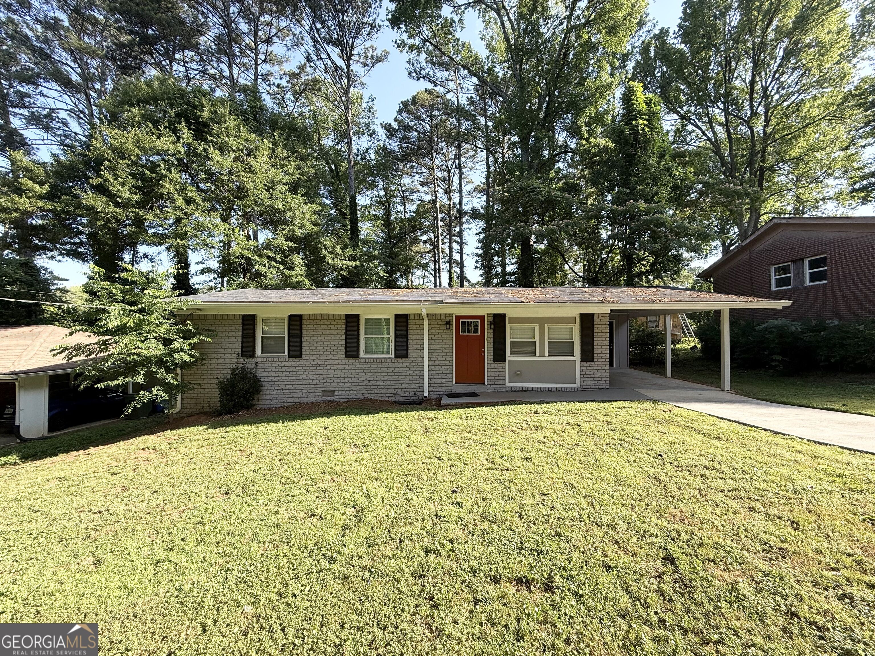 3916 Bonnie Lane Se Property Photo 2