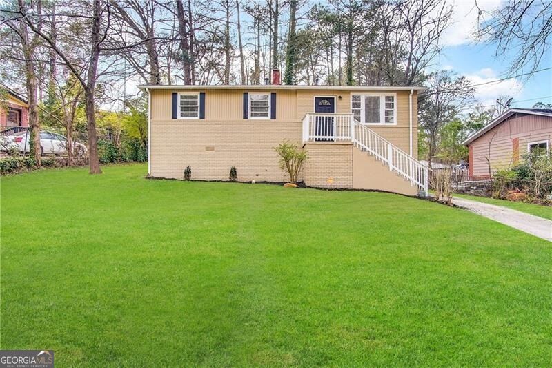 459 Cologne Drive SE