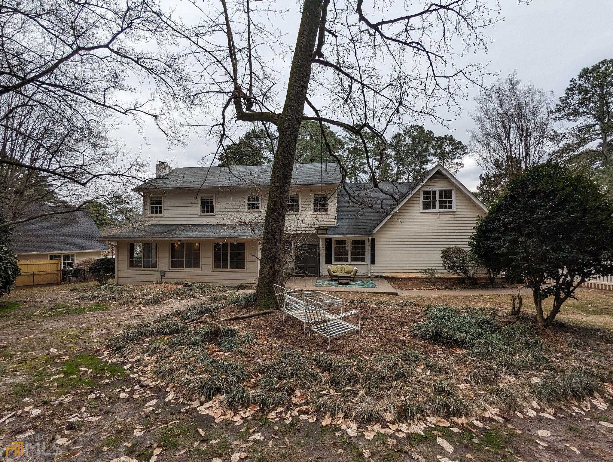 325 Lakeshore Drive Ne Property Photo 20