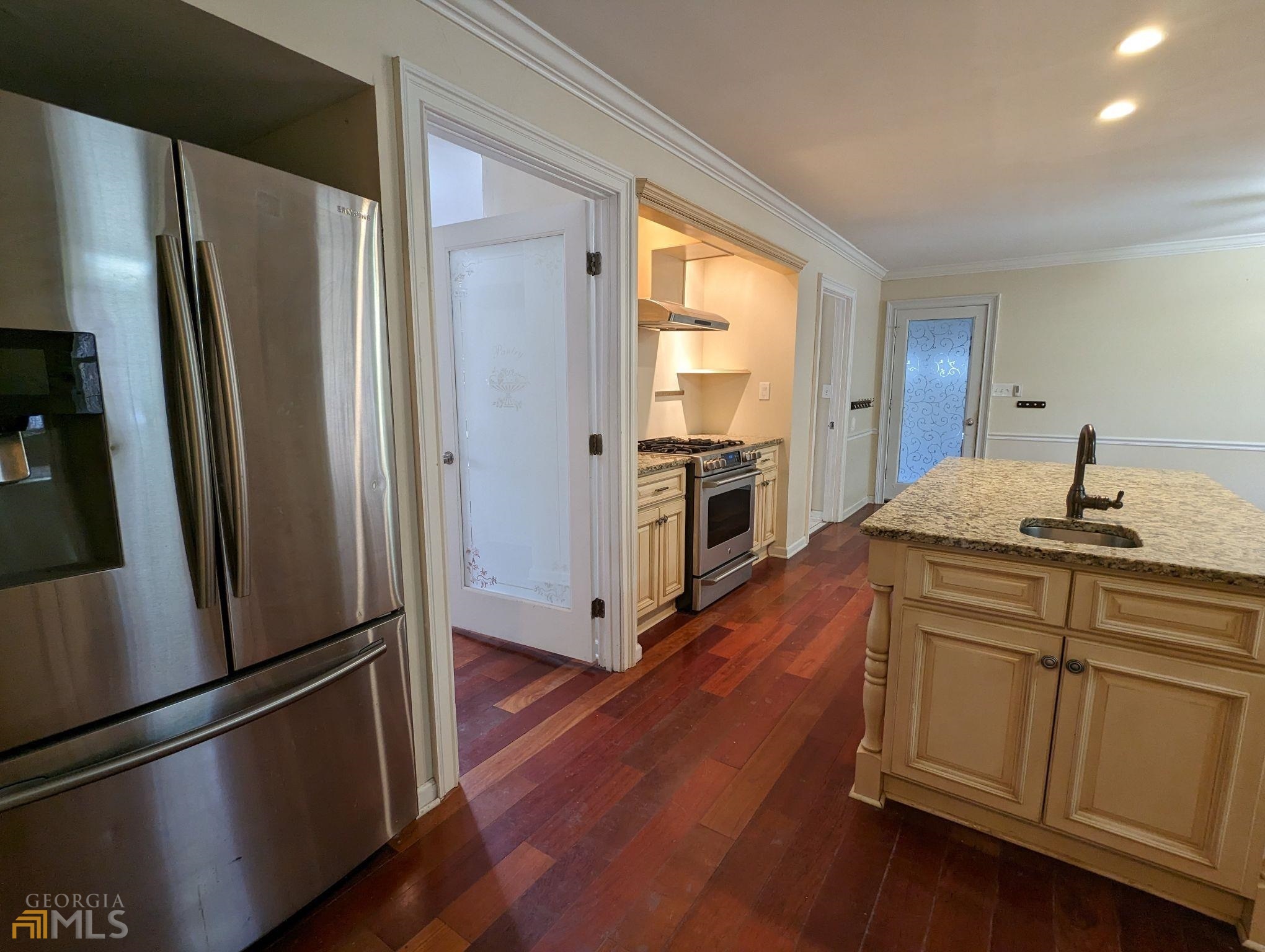 325 Lakeshore Drive Ne Property Photo 23
