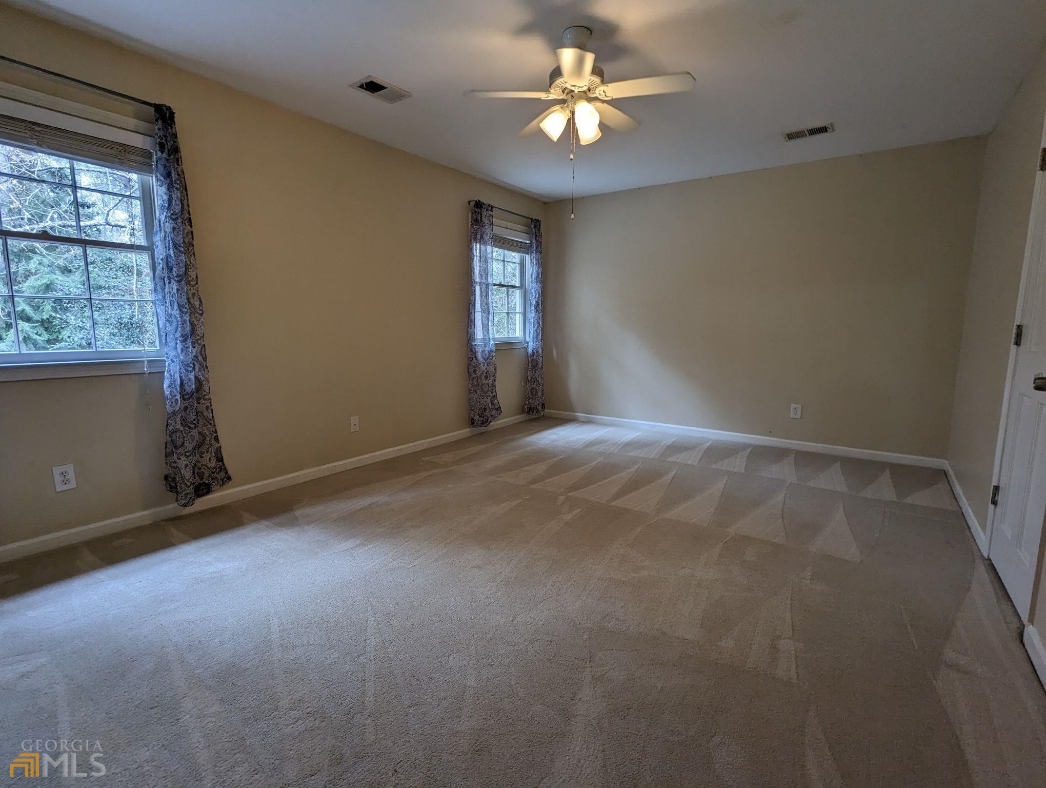 325 Lakeshore Drive Ne Property Photo 42