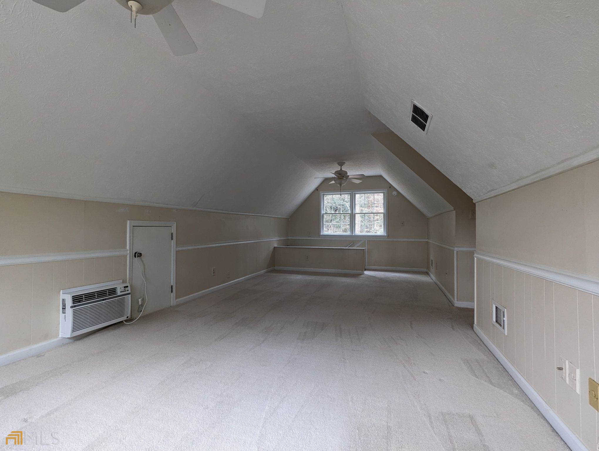 325 Lakeshore Drive Ne Property Photo 51