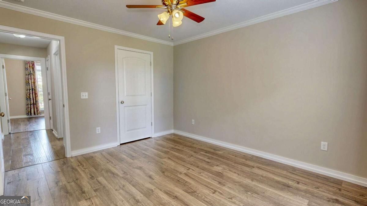 107 Kingsley Drive N Property Photo 32
