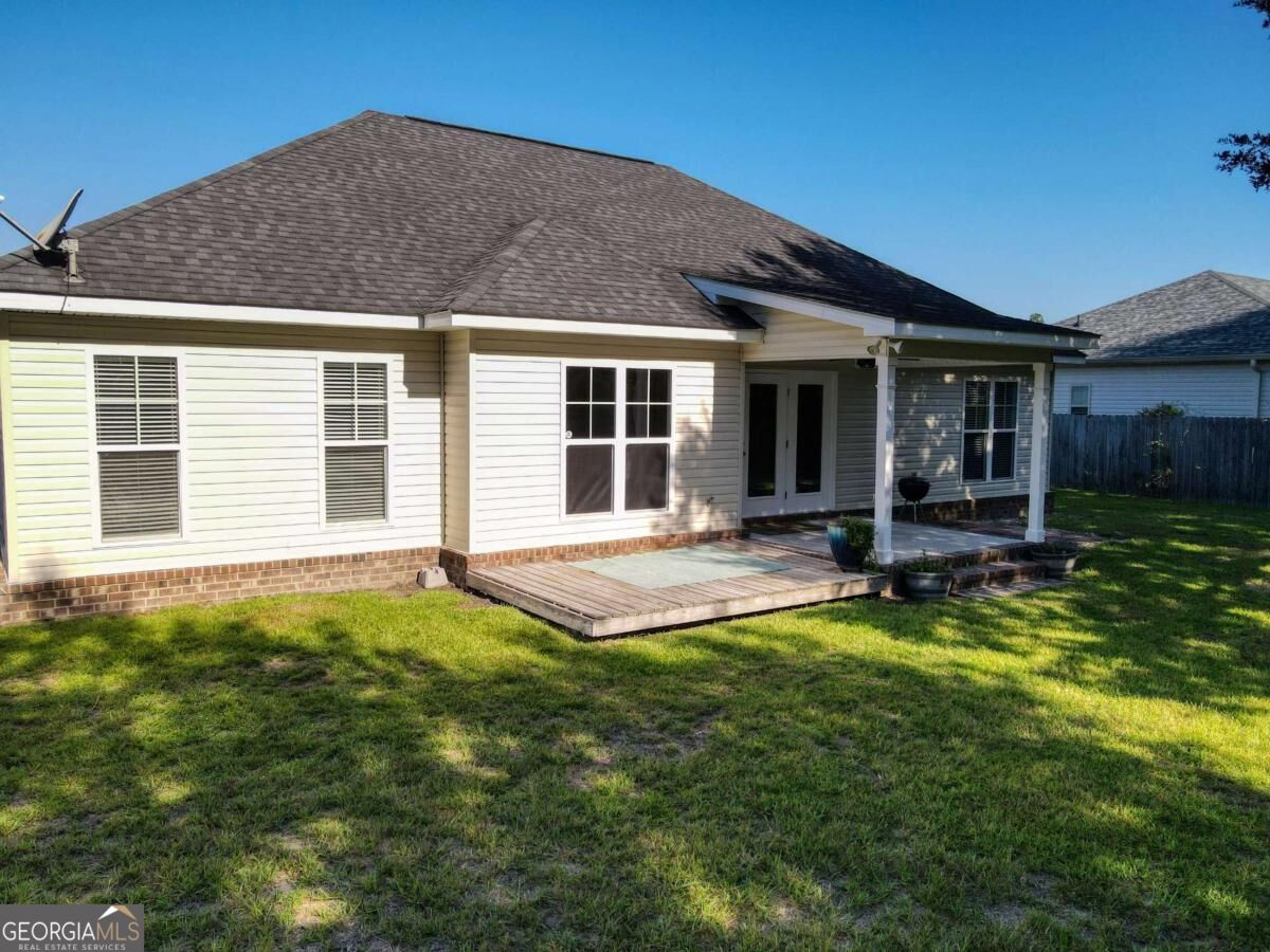 107 Kingsley Drive N Property Photo 41