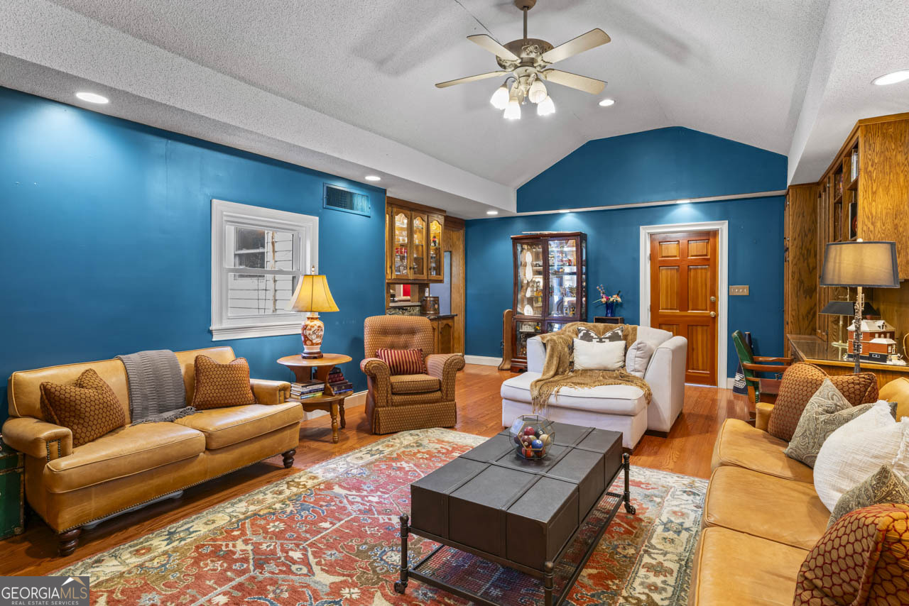 147 Stafford Avenue Property Photo 42