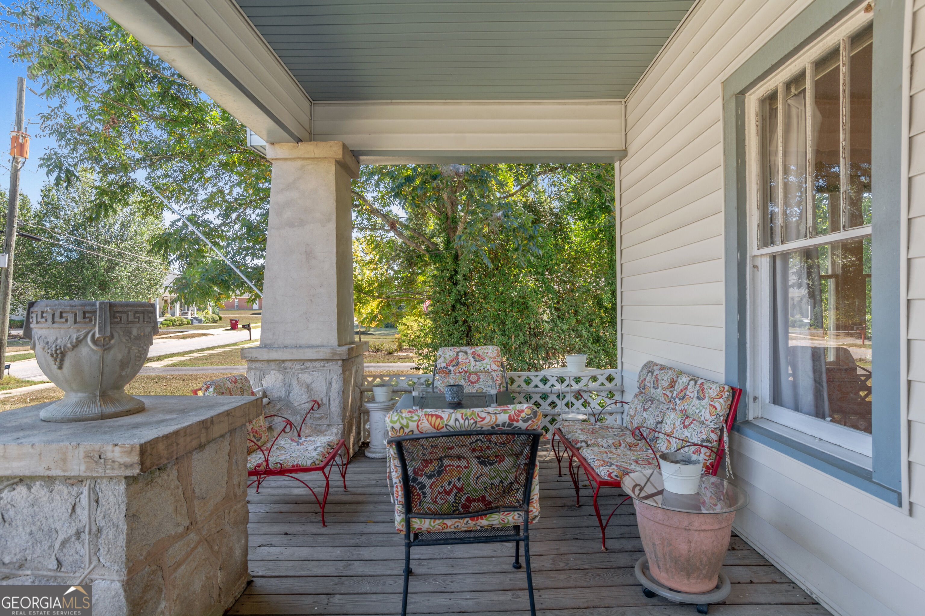 304 E Church Street Property Photo 4