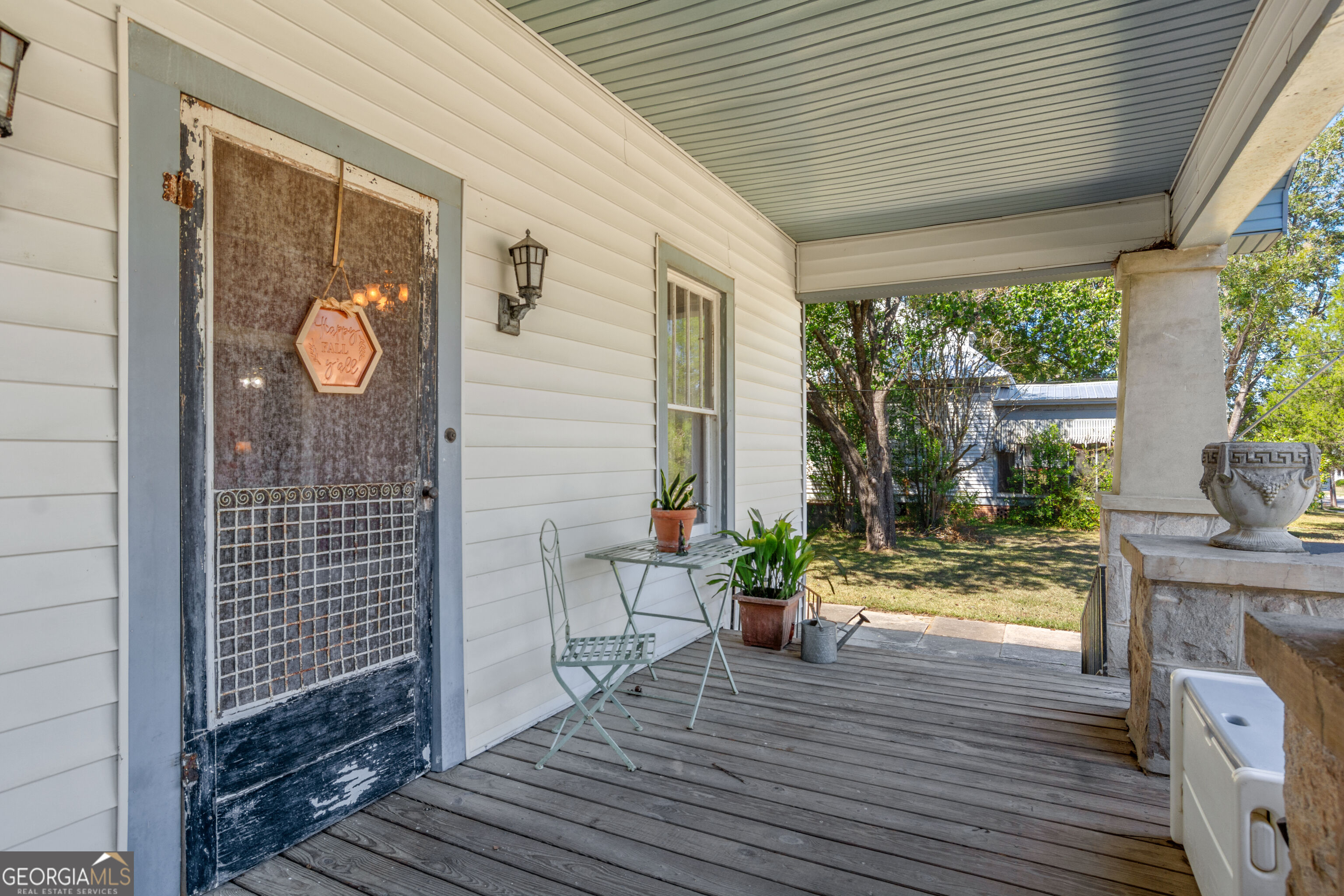 304 E Church Street Property Photo 6