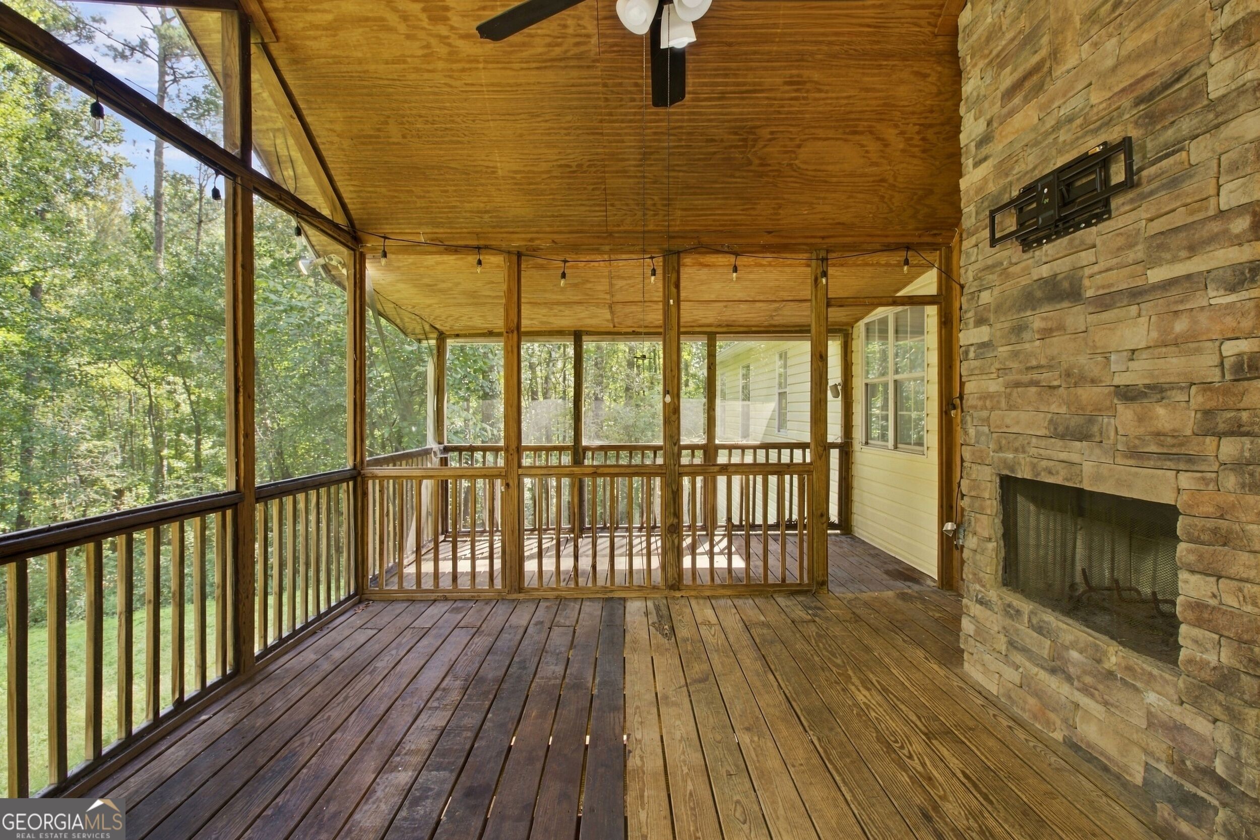 114 Blake Cove Property Photo 21