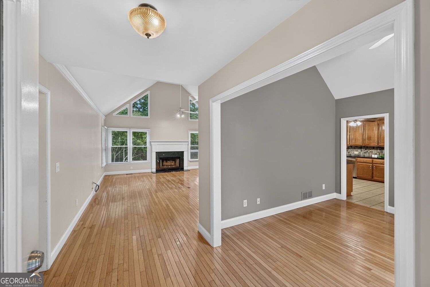 3970 Bridlewood Drive Property Photo 4