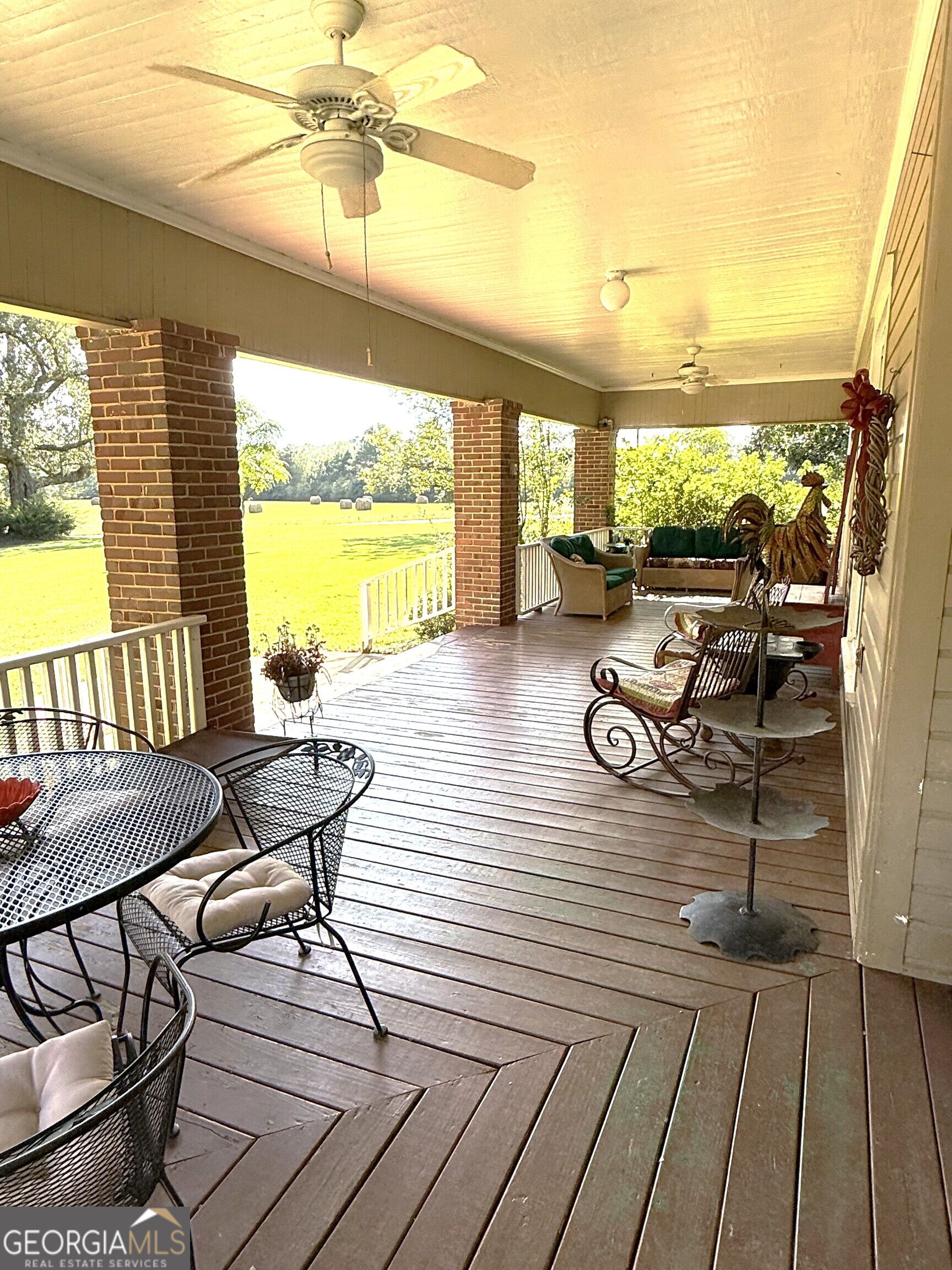 5425 Co Rd 10 Property Photo 4
