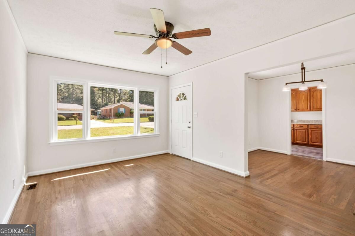 2465 Wood Valley Drive Property Photo 3