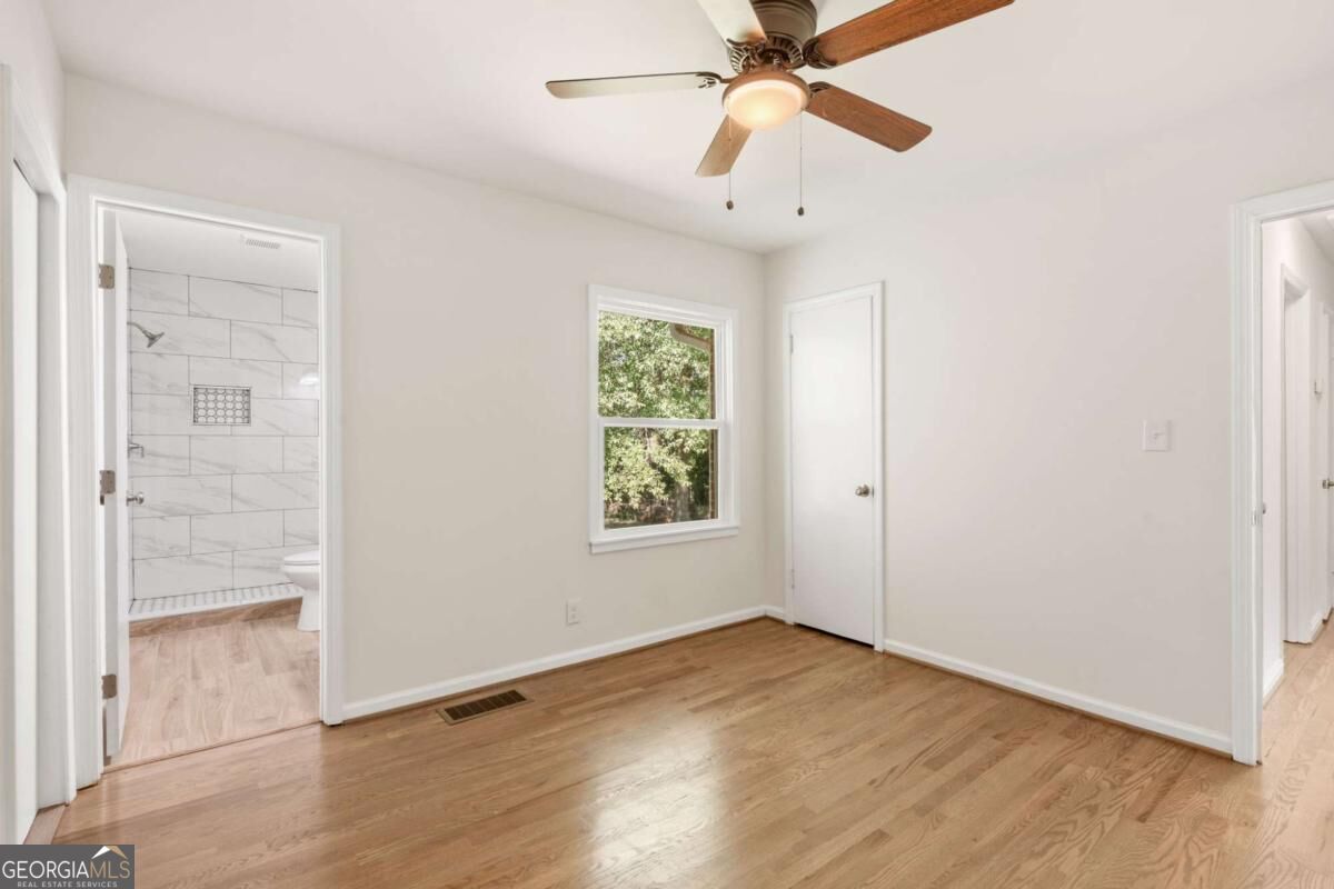 2465 Wood Valley Drive Property Photo 9