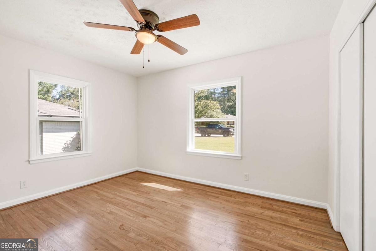 2465 Wood Valley Drive Property Photo 12